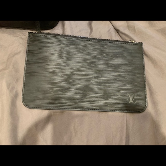 Louis Vuitton Neverfull MM Black Leather Tote - Picture 11 of 16